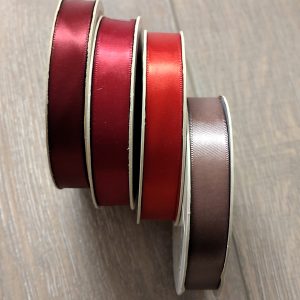 Geschenkbänder als Accessoires aus Stoff