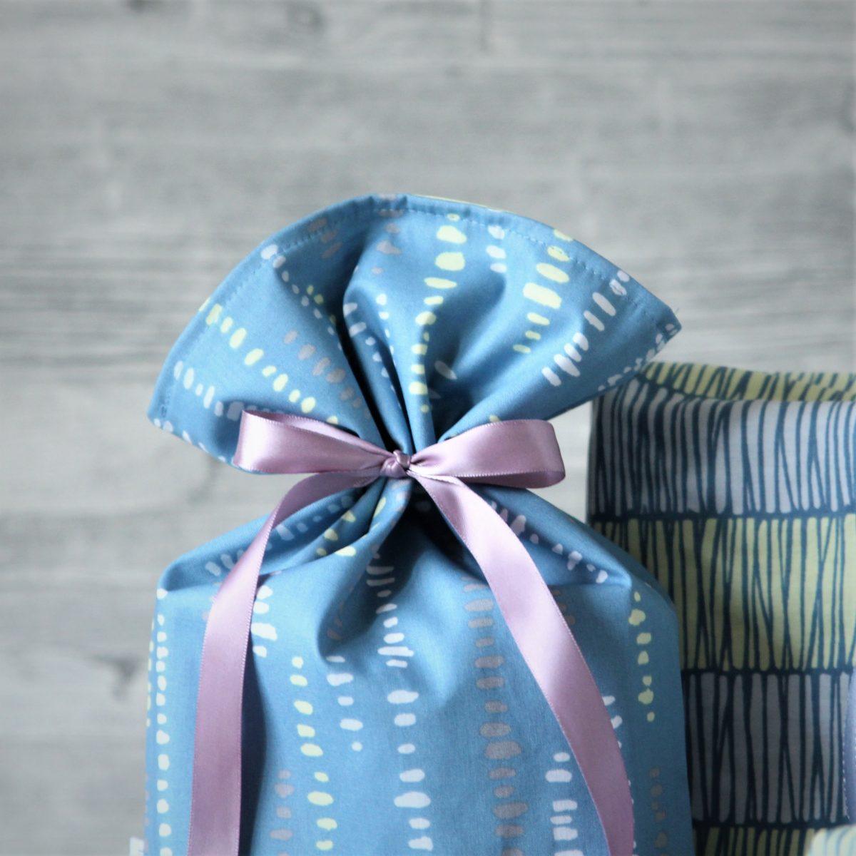 nachhaltig Geschenke verpacken mit den Geschenkbeuteln aus Stoff