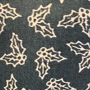 Waldgeflüster, Weihnachtsmotiv mit Waldtieren in blau und innen grüne Blätter