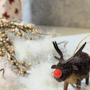 Geschenke nachhaltig verpacken, Geschenkbeutel aus Stoff mit Weihnachtsmuster